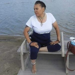 Meet your Posher, Tina